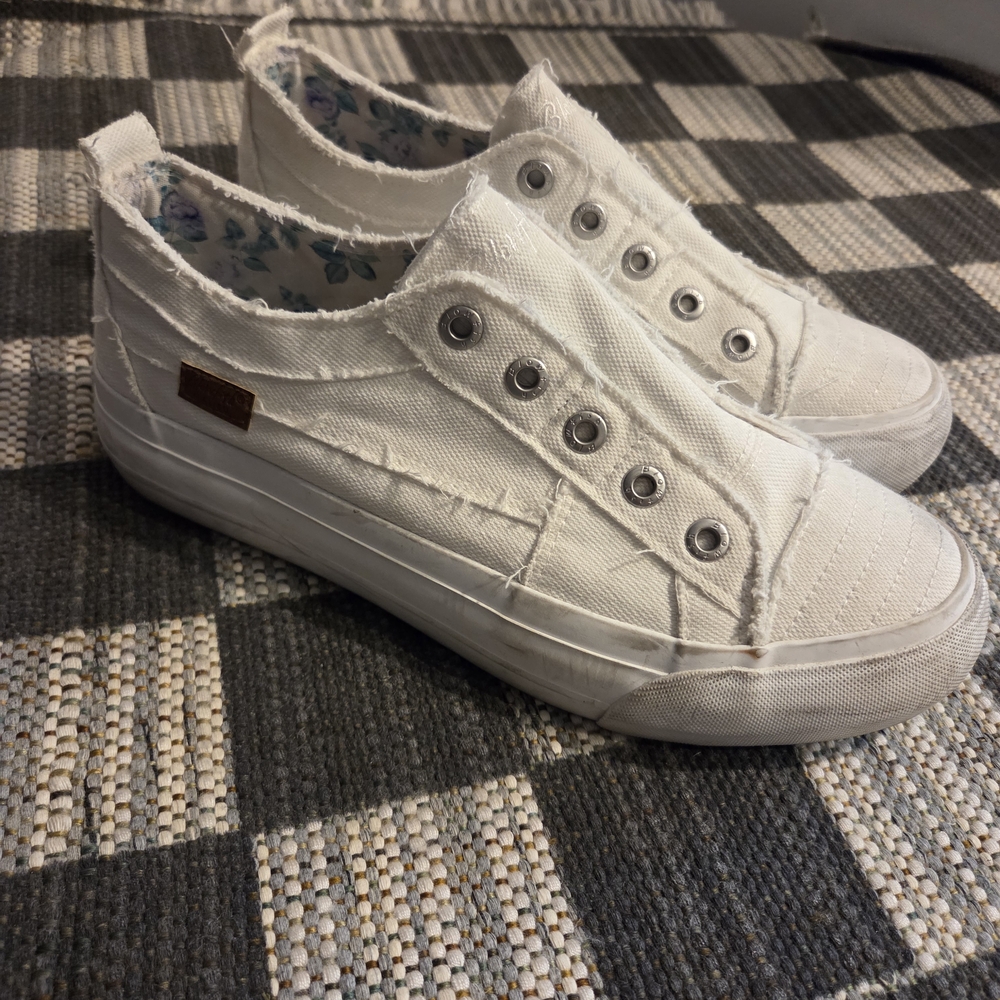Blowfish White Kids Slip-On Sneakers